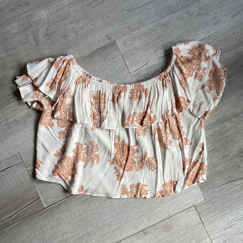 Off the Shoulder Crop Top